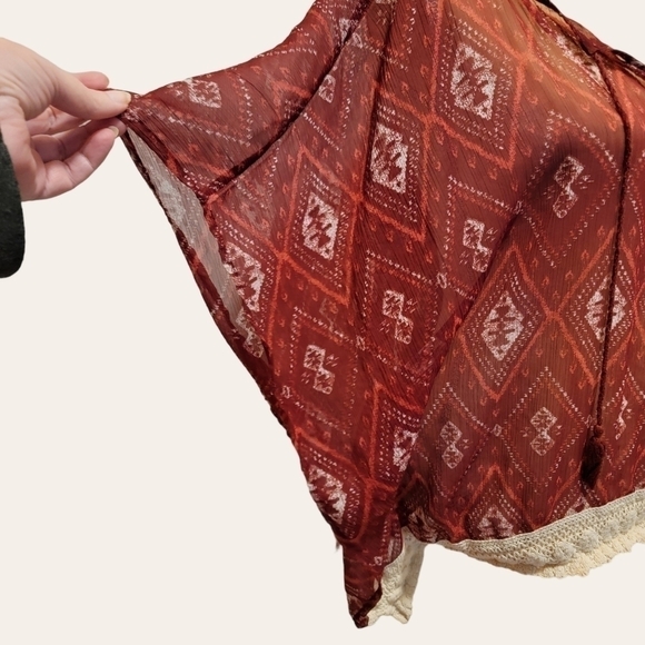 Hollister Poncho Sheer Top Sz Small Crochet Edge - Picture 2 of 5